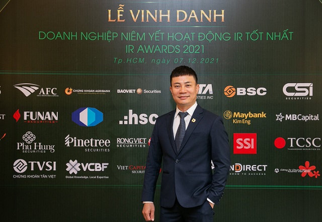 Ông Nguyễn Hữu Quang – Phó TGĐ Tập đoàn Danh Khôi tại Lễ Vinh danh IR Awards 2021